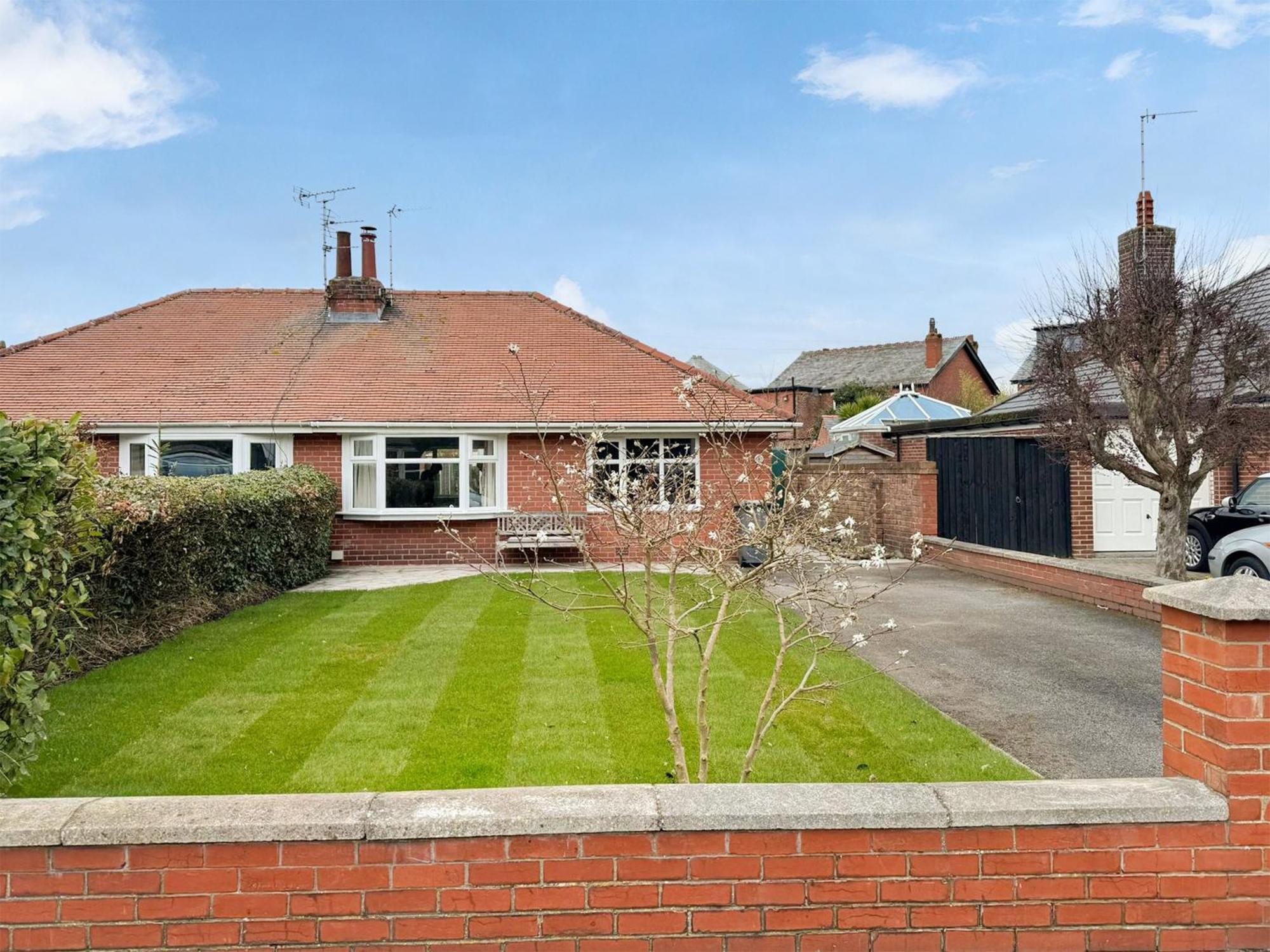 Commonside Cottage Lytham St Annes Buitenkant foto